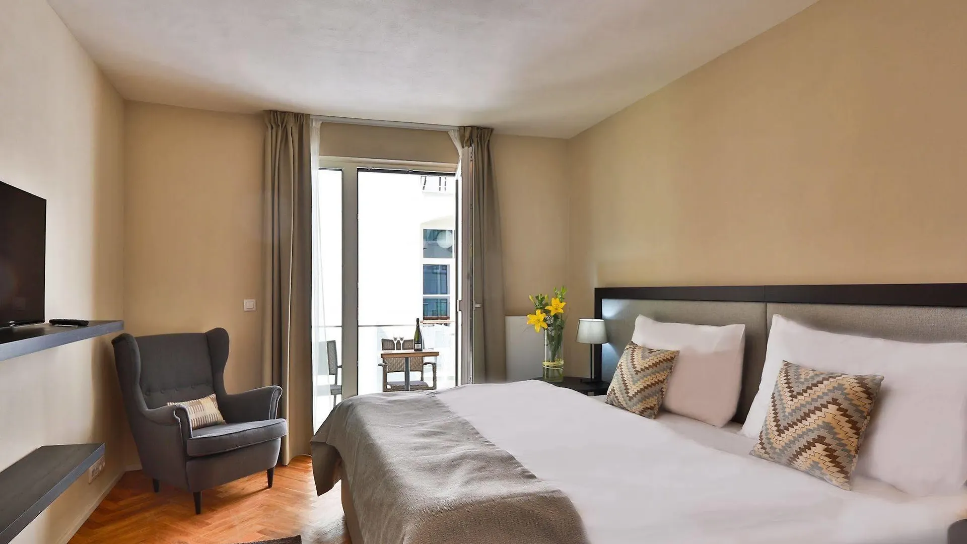 Aparthotel James Hotel & Apartments Prague