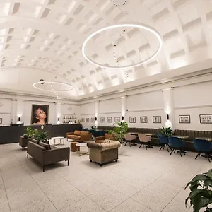 The Gold Bank **** براغ