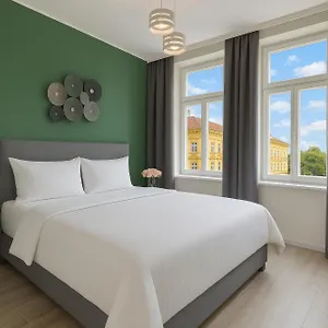 Kinsky Garden And By Dwellfort Apart Otel