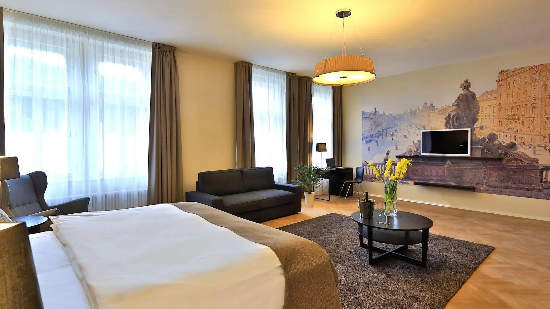 James Hotel & Apartments Prague